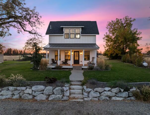 27f8b313-571b-4cd0-a017-363891fd3dc0